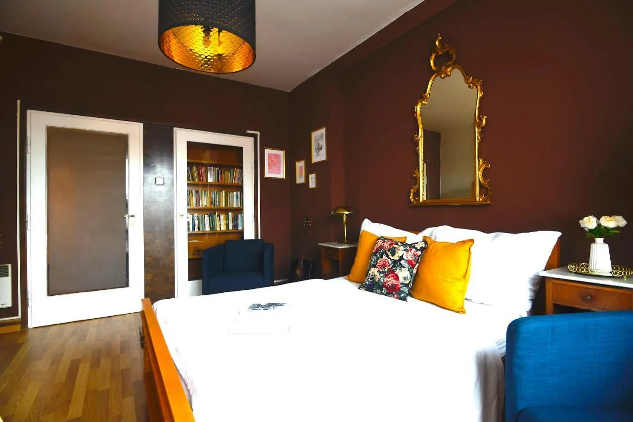 Waterfront River Side Roof Top Apartment - Terrace With City View Prague