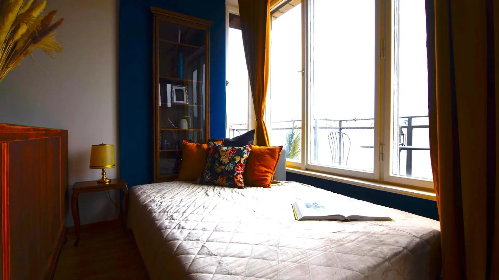 Waterfront River Side Roof Top Apartment - Terrace With City View Prague 0*,