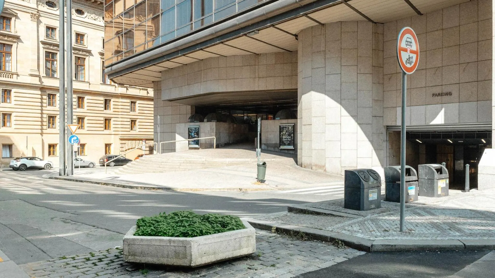 Waterfront River Side Roof Top Apartment - Terrace With City View Prag Çek Cumhuriyeti